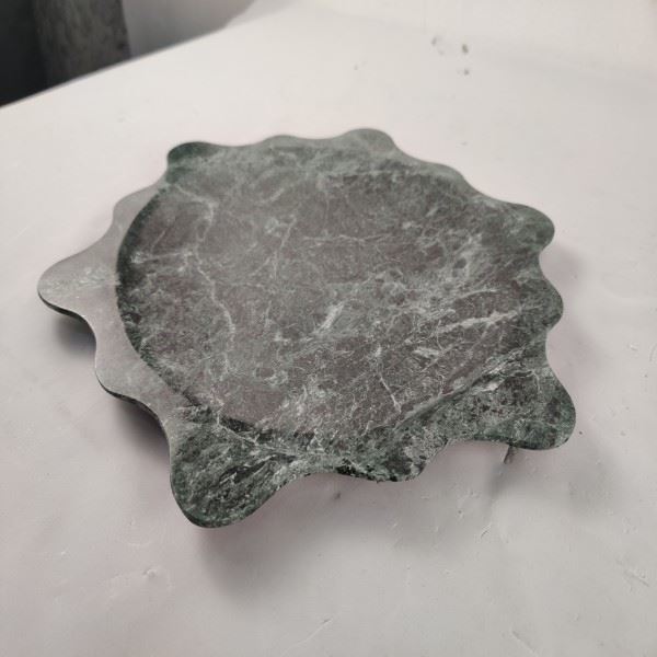 Great green marble tray 1