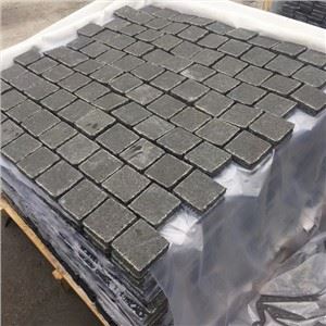 Ken Black Granite Cobbles